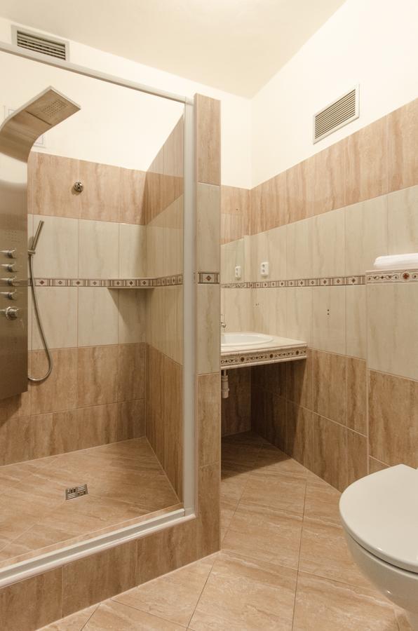Terrace Hotel Praga Zewnętrze zdjęcie