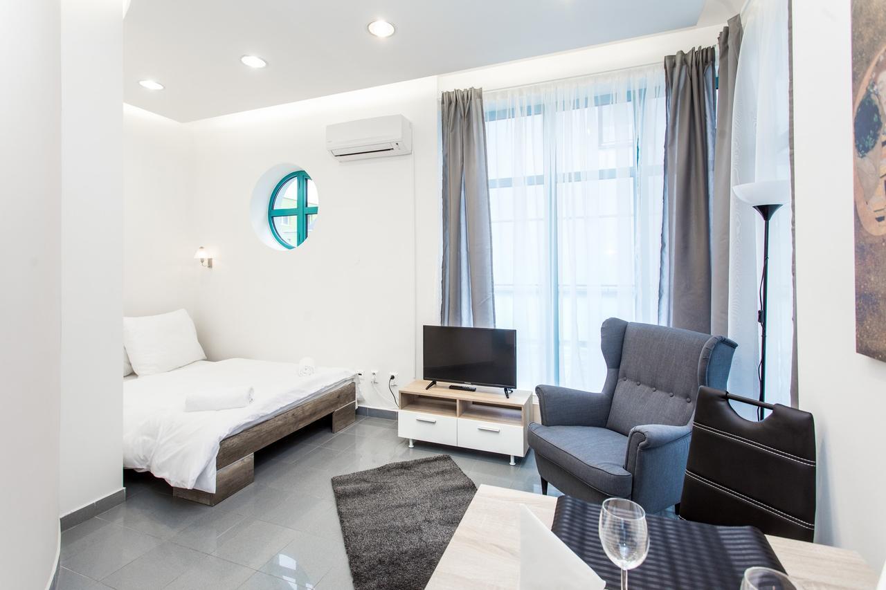 Terrace Hotel Praga Zewnętrze zdjęcie