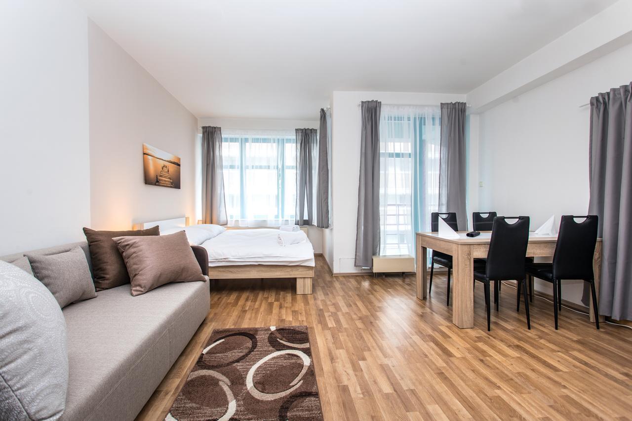 Terrace Hotel Praga Zewnętrze zdjęcie