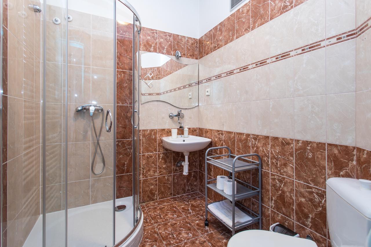 Terrace Hotel Praga Zewnętrze zdjęcie