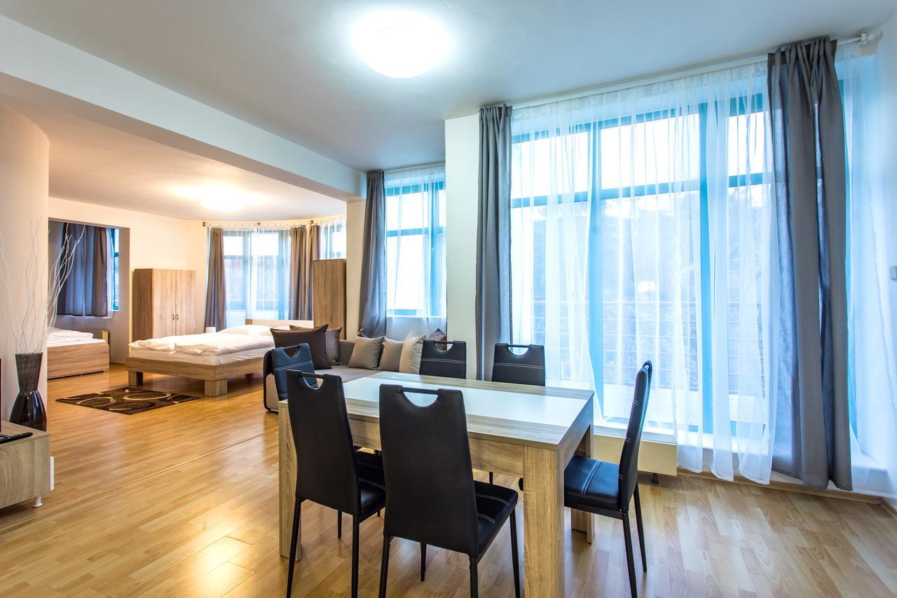 Terrace Hotel Praga Zewnętrze zdjęcie
